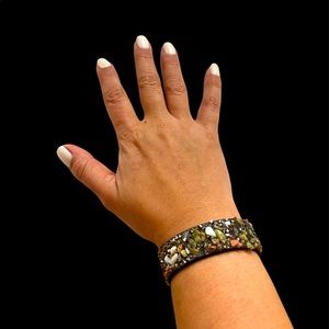 Cute Bracelet with Stones